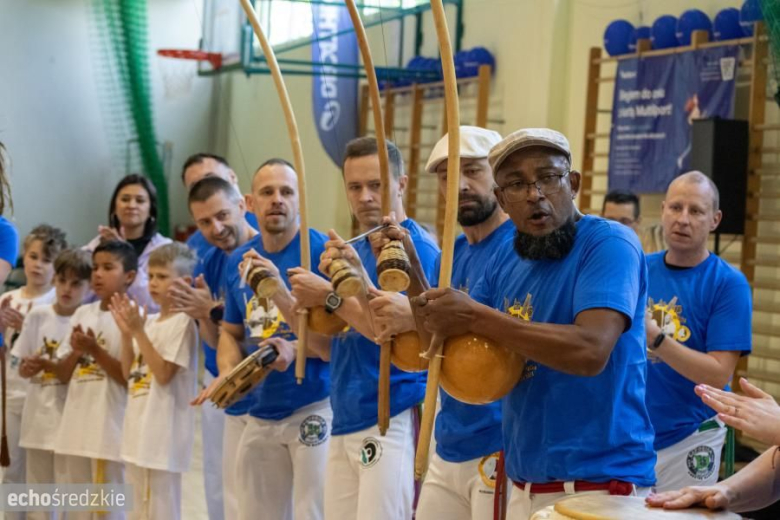 Capoeira tańczy już 15 lat! Jubileusz w Środzie Śląskiej