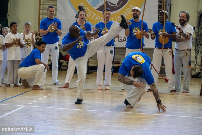 Capoeira tańczy już 15 lat! Jubileusz w Środzie Śląskiej