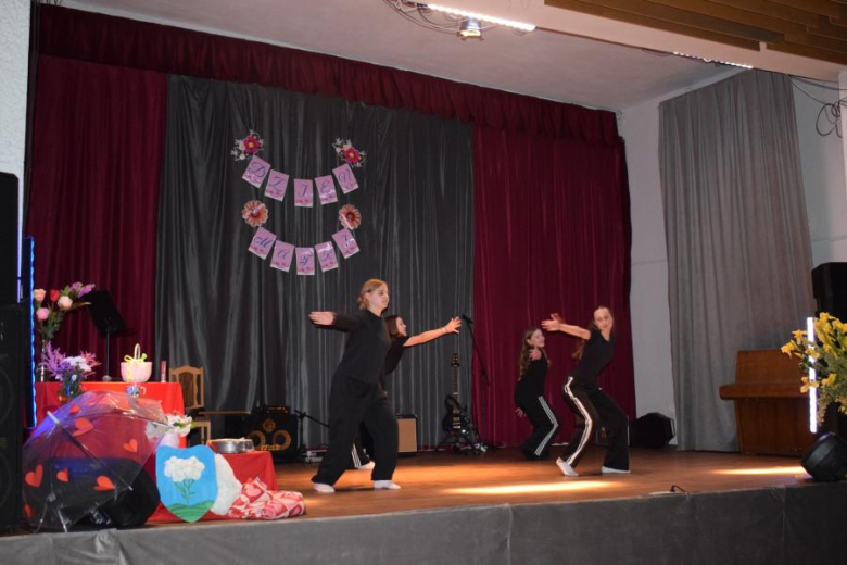 Dzień Mamy w Kostomłotach