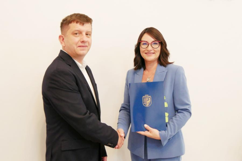 Dwa nowe autobusy elektryczne wzmocnią flotę Średzkiej Komunikacji Publicznej