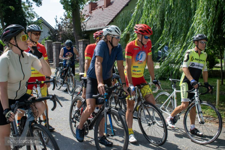 W samo południe w Środzie Śląskiej wystartował wyjątkowy 24h Maraton Rowerowy