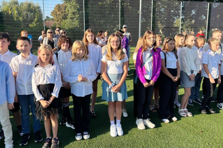 Pierwszy dzwonek w placówkach z terenu gminy Środa Śląska