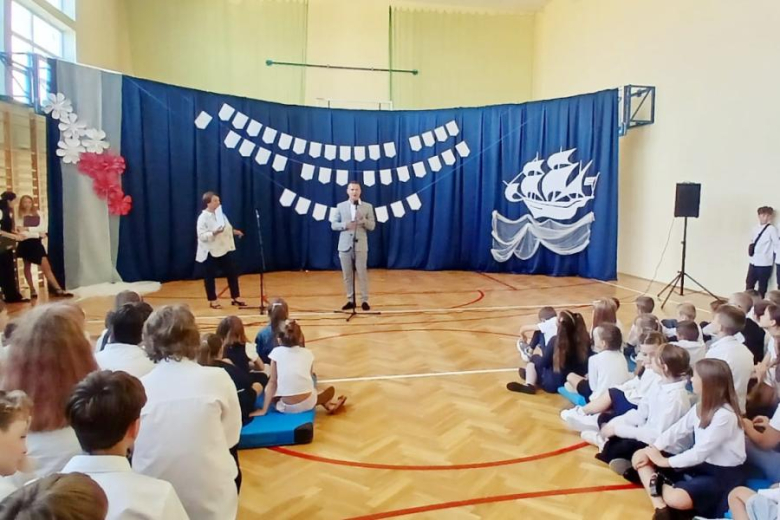 Pierwszy dzwonek w placówkach z terenu gminy Środa Śląska