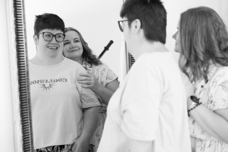 „Skrzydła, których nie widać”