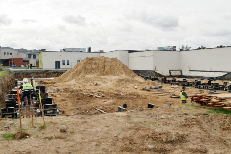 Budowa hali sportowej w Środzie Śląskiej