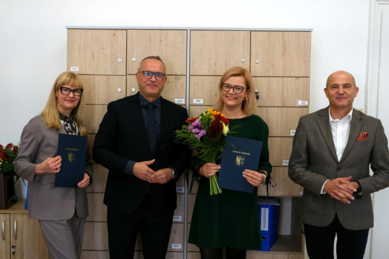 Nagrody dla nauczycieli z powiatu średzkiego rozdane