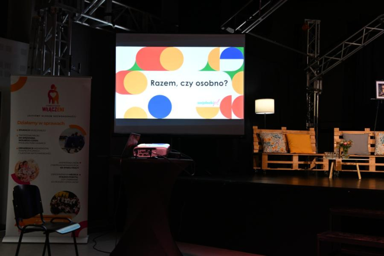 "Skrzydła, których nie widać"