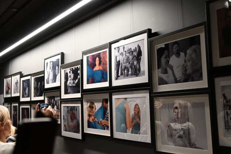 "Skrzydła, których nie widać"