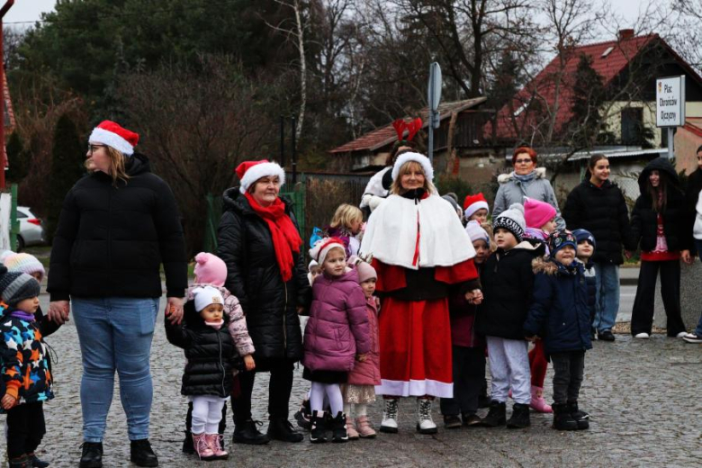 Uroczyste rozświetlenie świątecznej choinki