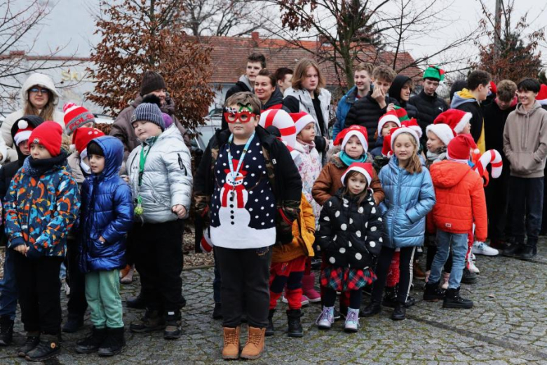 Uroczyste rozświetlenie świątecznej choinki