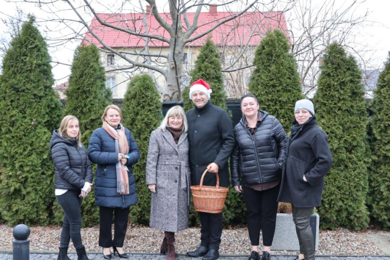 Uroczyste rozświetlenie świątecznej choinki