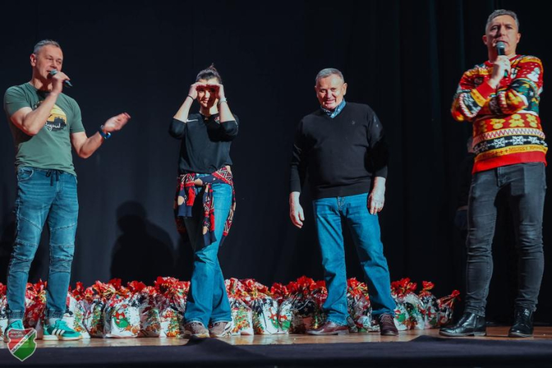 Mikołajki z Polonią Środa Śląska. Udane, rodzinne spotkanie w Domu Kultury