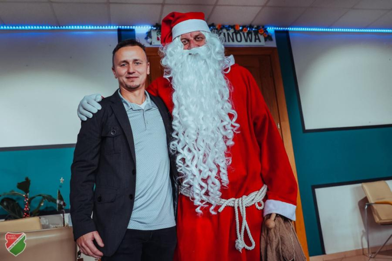 Mikołajki z Polonią Środa Śląska. Udane, rodzinne spotkanie w Domu Kultury