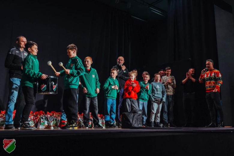 Mikołajki z Polonią Środa Śląska. Udane, rodzinne spotkanie w Domu Kultury