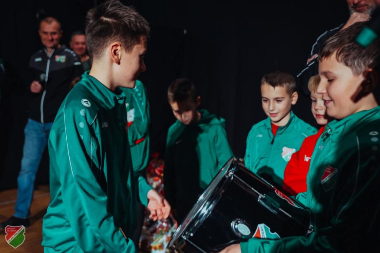 Mikołajki z Polonią Środa Śląska. Udane, rodzinne spotkanie w Domu Kultury