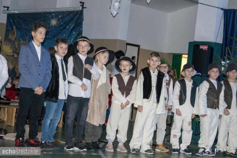 Jasełka w Szkole Podstawowej w Kostomłotach