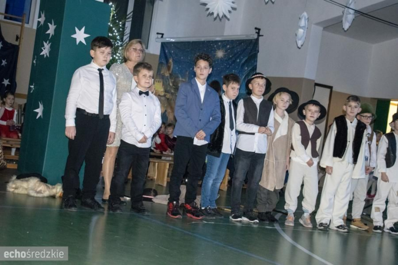 Jasełka w Szkole Podstawowej w Kostomłotach