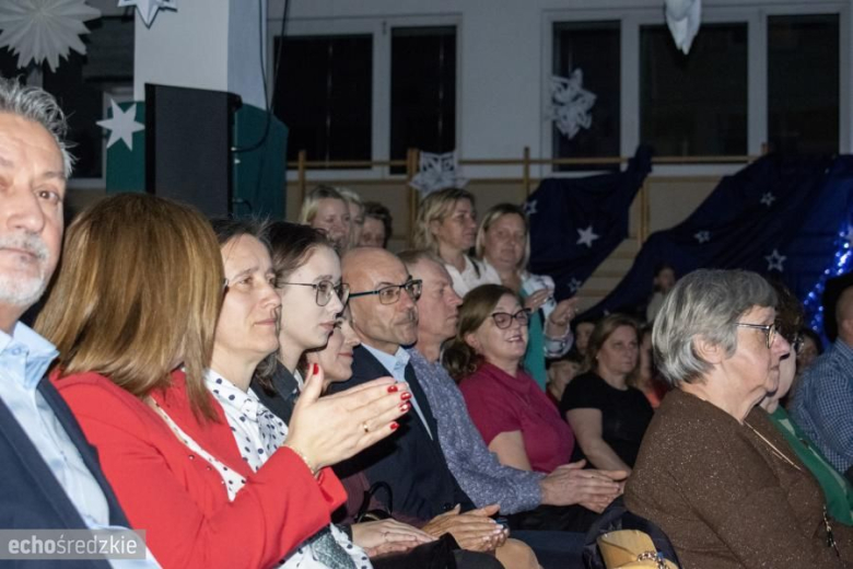 Jasełka w Szkole Podstawowej w Kostomłotach