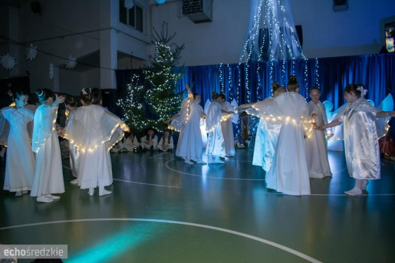 Jasełka w Szkole Podstawowej w Kostomłotach