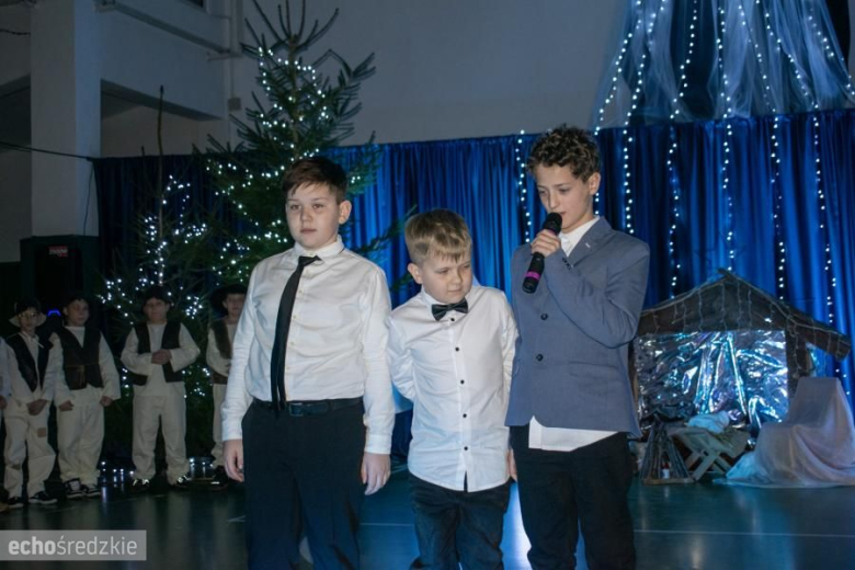 Jasełka w Szkole Podstawowej w Kostomłotach