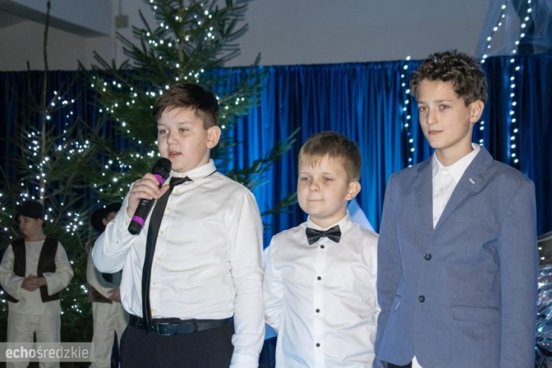 Jasełka w Szkole Podstawowej w Kostomłotach