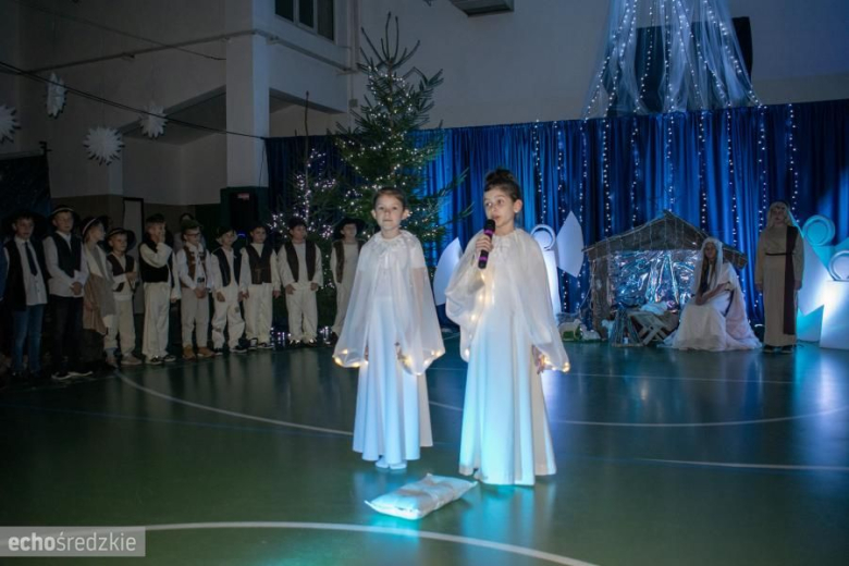 Jasełka w Szkole Podstawowej w Kostomłotach