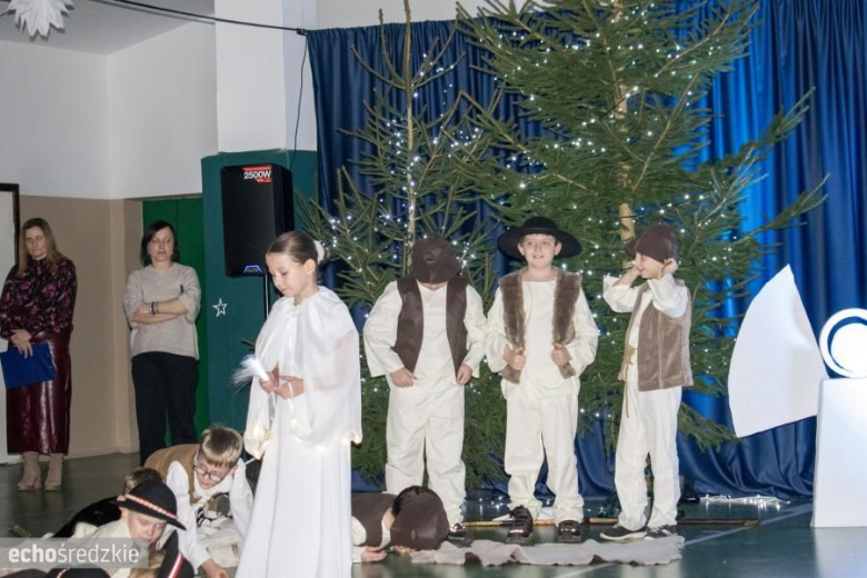 Jasełka w Szkole Podstawowej w Kostomłotach