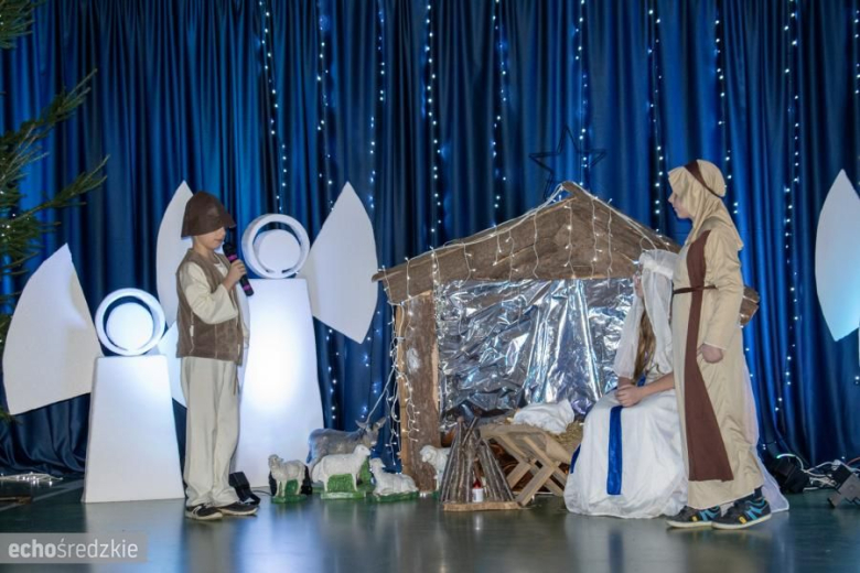 Jasełka w Szkole Podstawowej w Kostomłotach