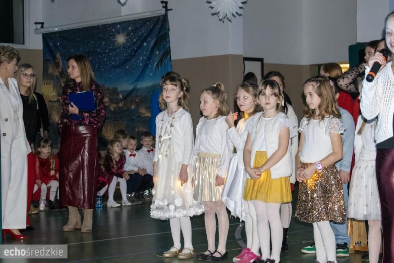 Jasełka w Szkole Podstawowej w Kostomłotach