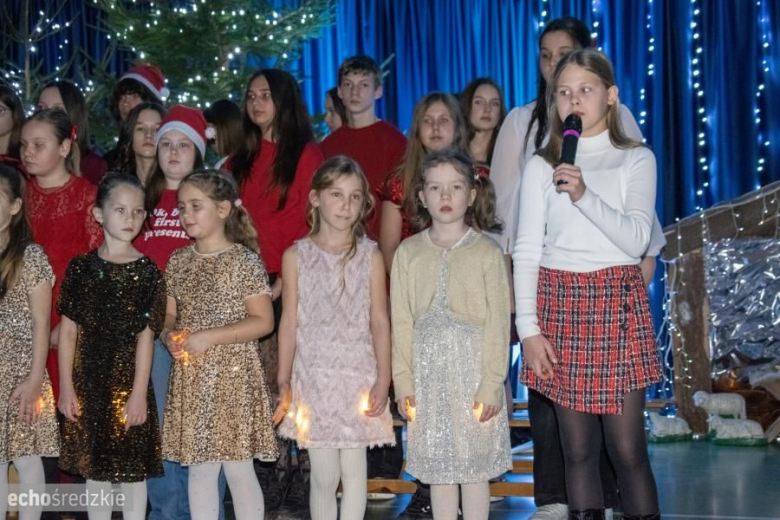 Jasełka w Szkole Podstawowej w Kostomłotach