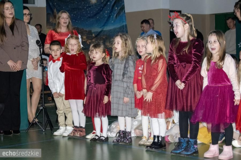Jasełka w Szkole Podstawowej w Kostomłotach