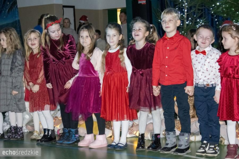 Jasełka w Szkole Podstawowej w Kostomłotach