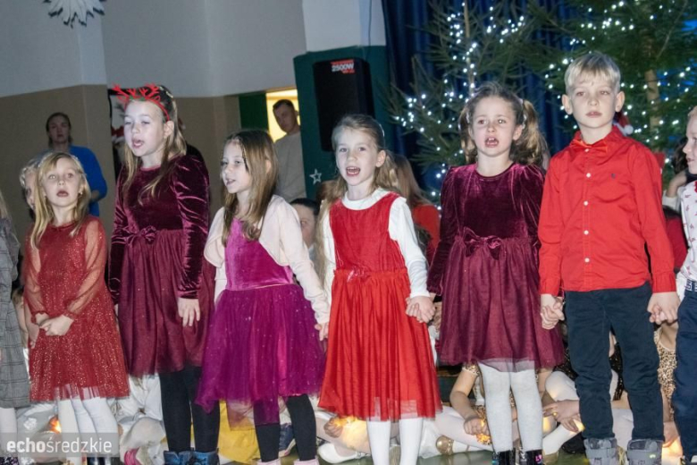 Jasełka w Szkole Podstawowej w Kostomłotach