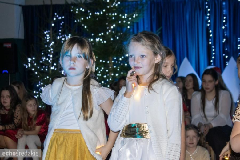 Jasełka w Szkole Podstawowej w Kostomłotach