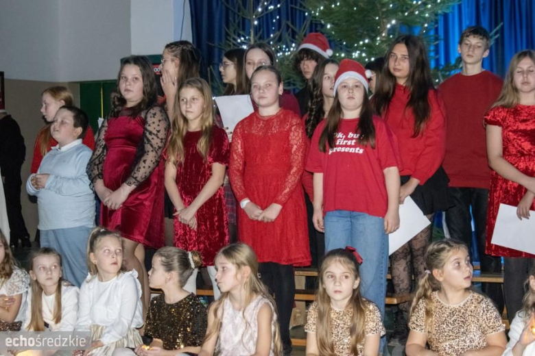 Jasełka w Szkole Podstawowej w Kostomłotach