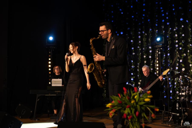 Artyści zaprezentowali autorskie, jazzowe aranżacje