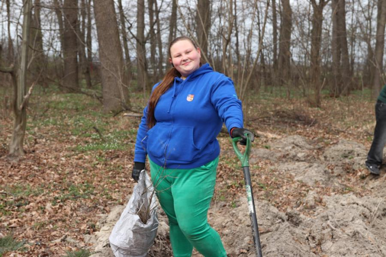 Wspólne sadzenie drzew