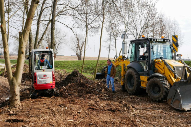 W ramach inwestycji powstaną m.in. miejsca odpoczynku, oświetlenie solarne, stacje naprawy
