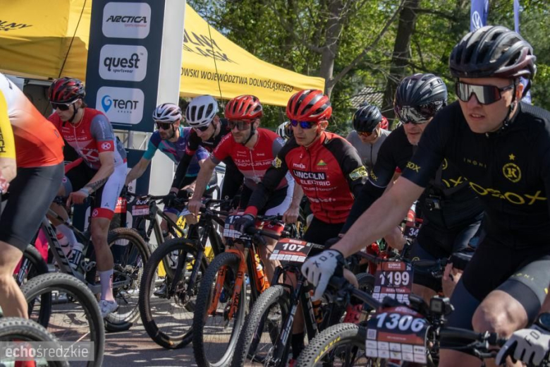 Setki uczestników na starcie Bike Maratonu