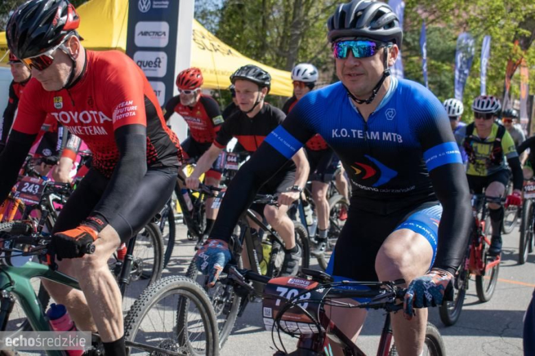 Setki uczestników na starcie Bike Maratonu