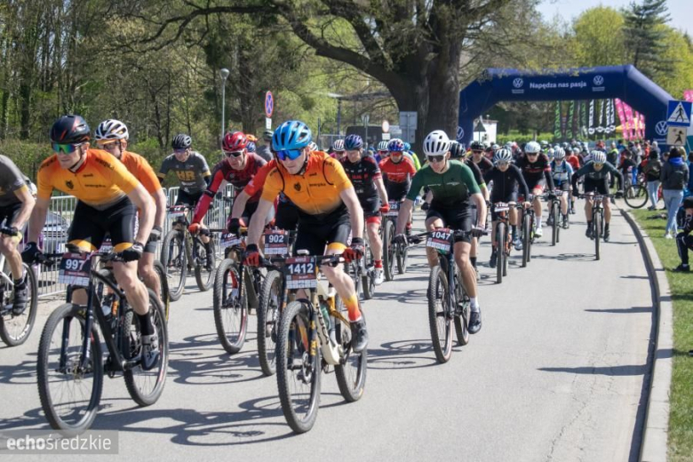 Setki uczestników na starcie Bike Maratonu