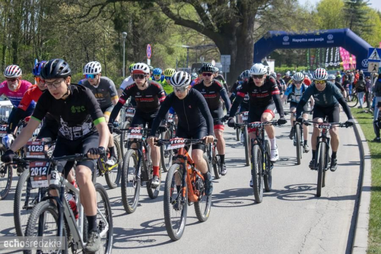 Setki uczestników na starcie Bike Maratonu