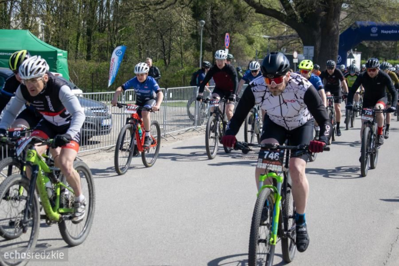 Setki uczestników na starcie Bike Maratonu