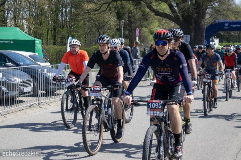 Setki uczestników na starcie Bike Maratonu