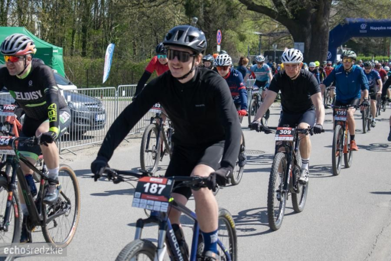 Setki uczestników na starcie Bike Maratonu