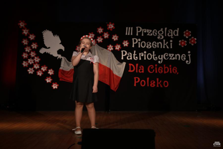 Patriotyczne dźwięki w średzkim Domu Kultury