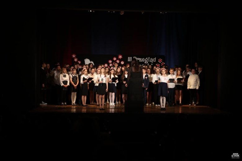 Patriotyczne dźwięki w średzkim Domu Kultury