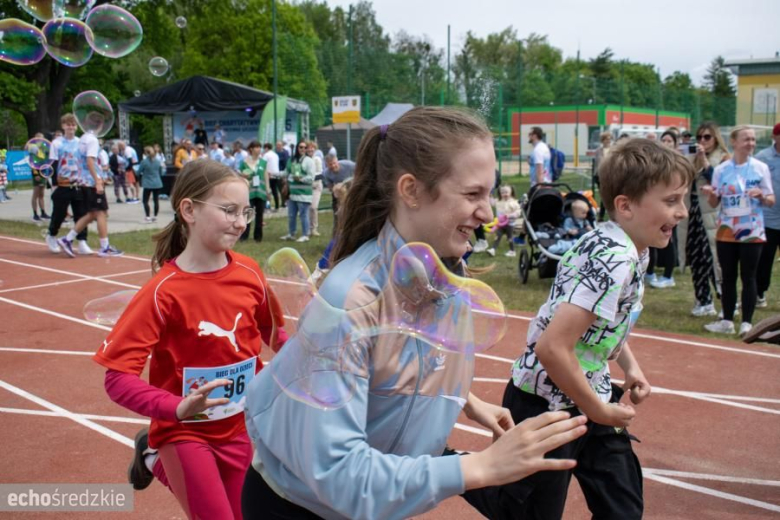 Na starcie stanęli zarówno doświadczeni biegacze, jak i amatorzy