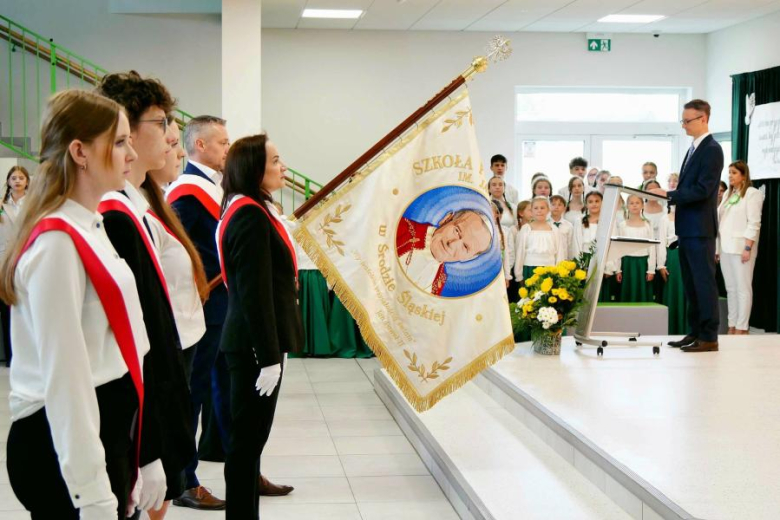 Wyjątkowa uroczystość odbyła się w Szkole Podstawowej nr 1 w Środzie Śląskiej