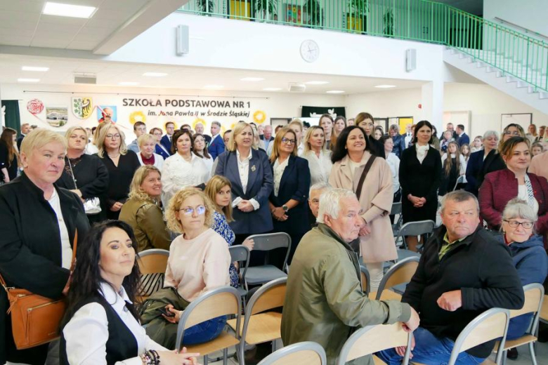 Wyjątkowa uroczystość odbyła się w Szkole Podstawowej nr 1 w Środzie Śląskiej